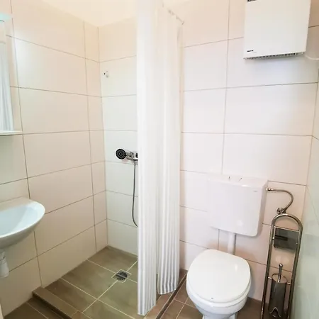 Lägenhet Buda Mini *