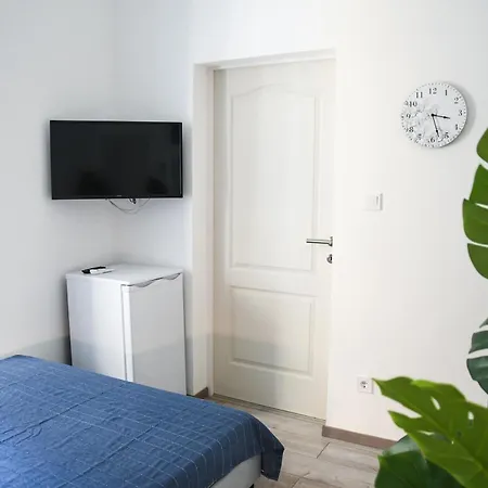 Buda Tiny * Budapest