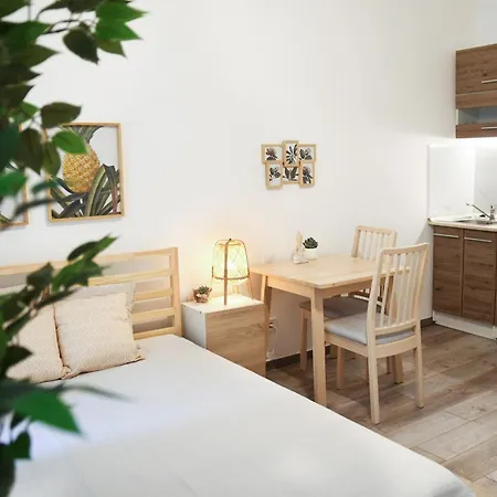 Buda Tiny Apartment